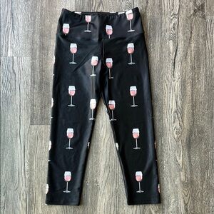 Goldsheep Leggings Black Wine Glass Workout Leggings Size Small Cropped Rosé